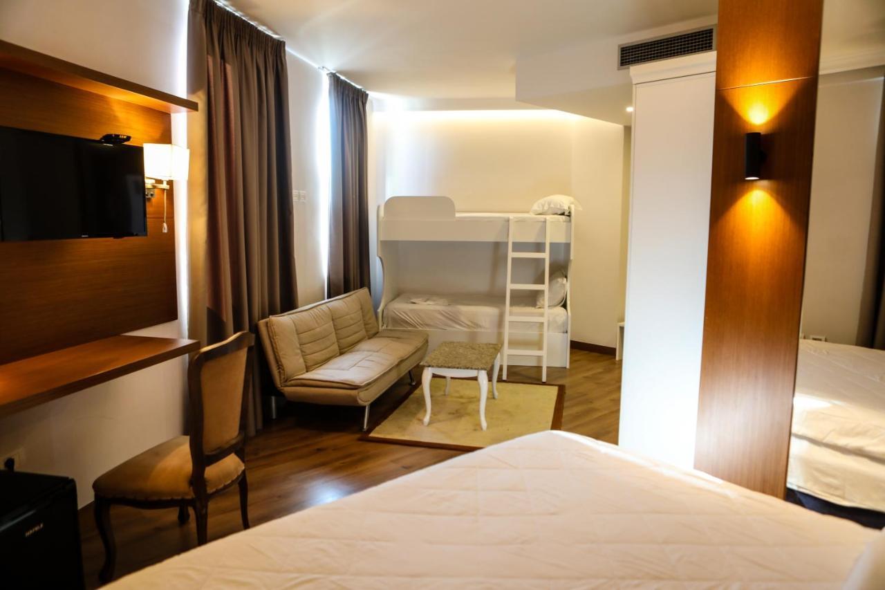Golden Ring Resort Farke e Madhe Buitenkant foto