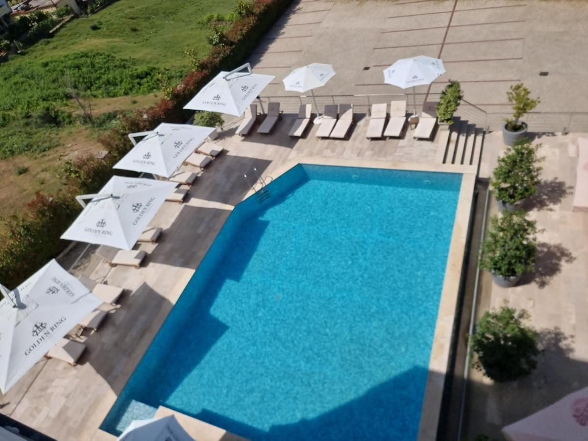 Golden Ring Resort Farke e Madhe Buitenkant foto